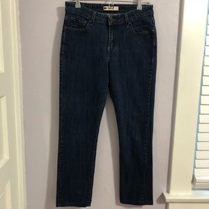 Levi’s Mid-Rise Skinny